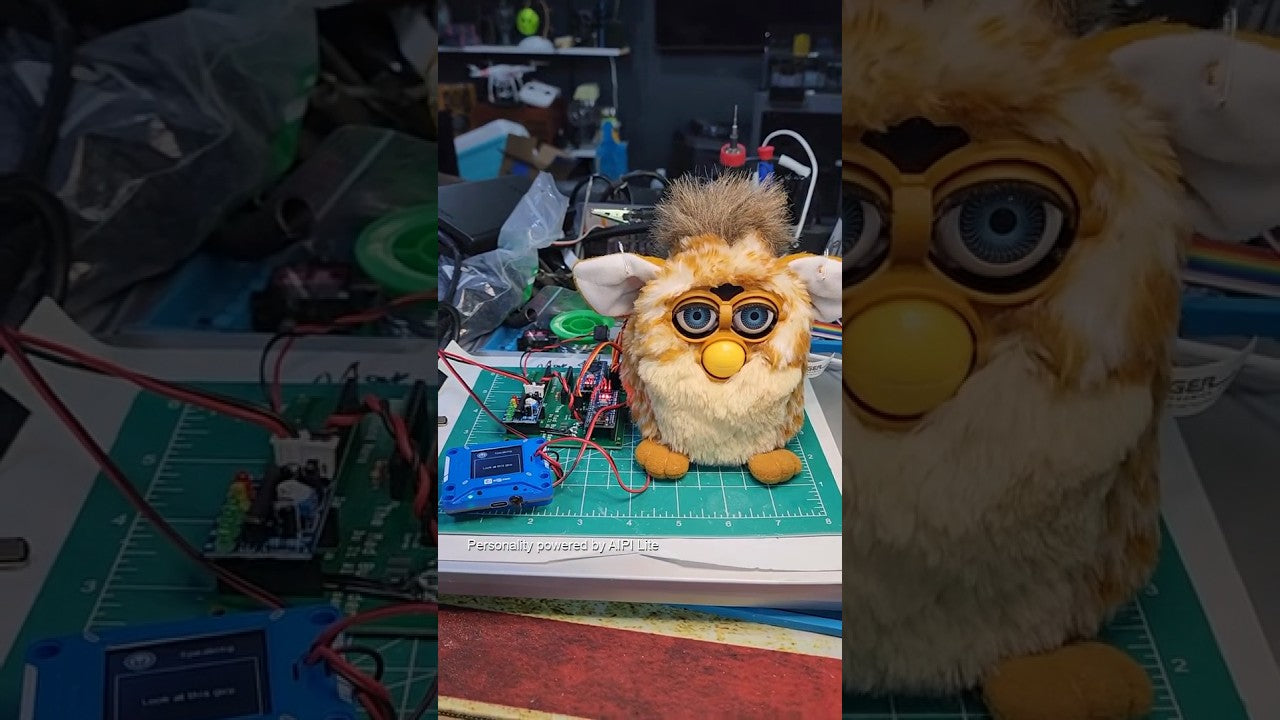 Vinny · New York Furby by @TheMadBuilder
